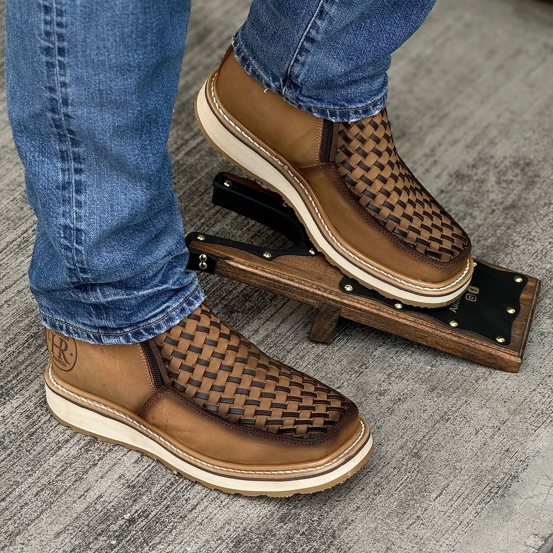 ⏰ Last Day Promotion $10 Off-Italy Hand-crafted Cowboy Boots(Buy 2 Free Shipping✔️)