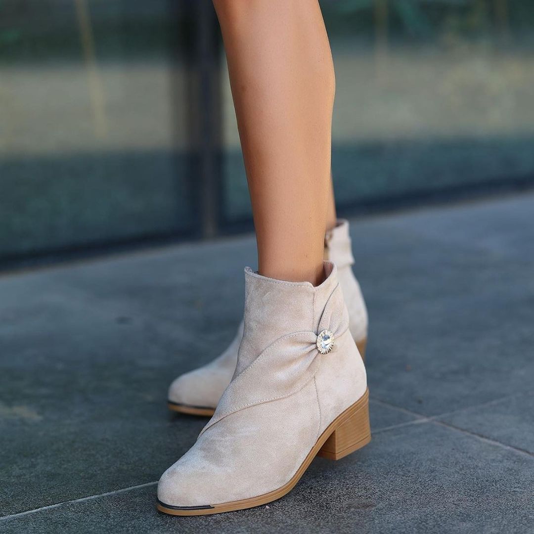 suede boots