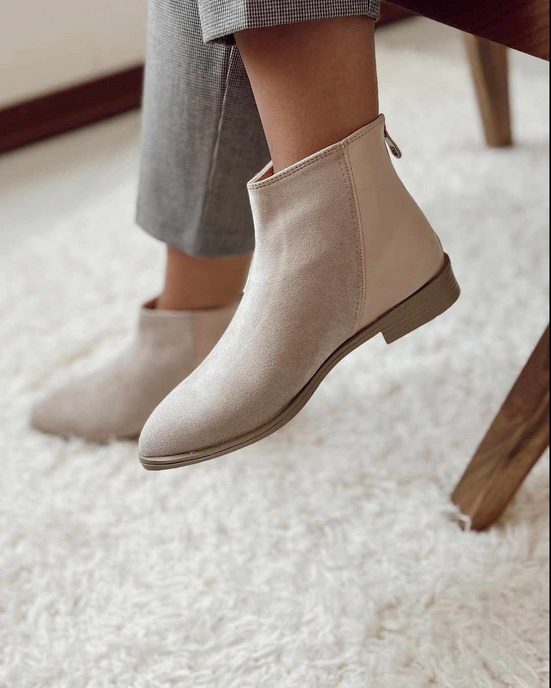 Pointed Toe Patchwork Shoes