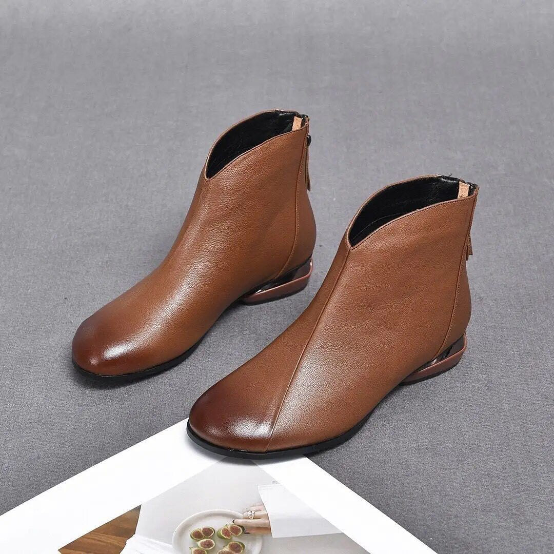 V Mouth Pointed Toe Vintage Boots